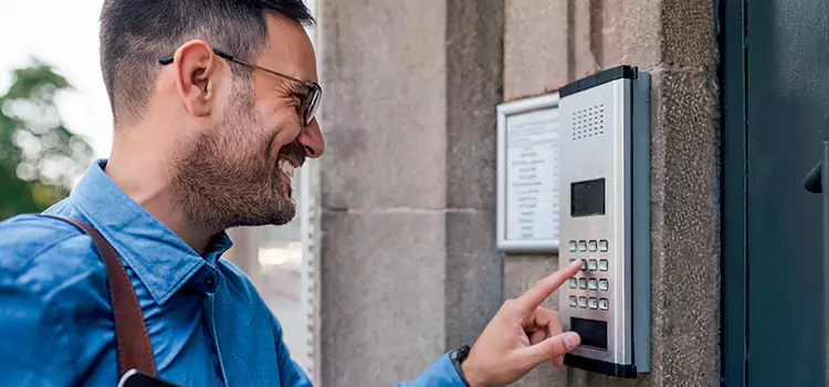 Advanced Solutions for Enhanced Security in Four Corners, FL
