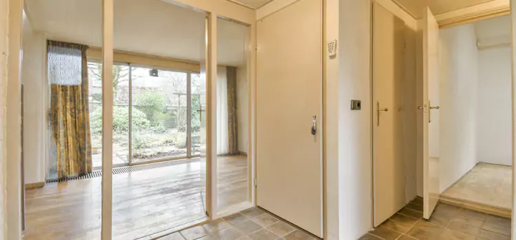 Why Choose Our Pocket Door Experts in Four Corners, FL?