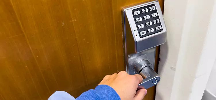 Why Choose Us for Your Keypad Lock Needs in Four Corners, FL?