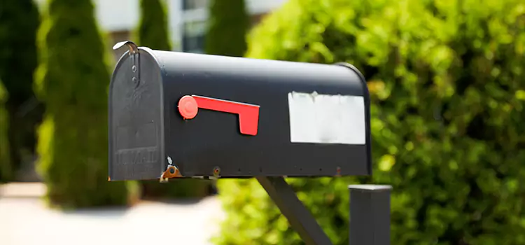 Secure Mailboxes for Packages Four Corners