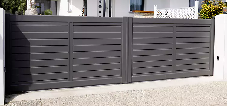 Automatic Gate Fence Four Corners